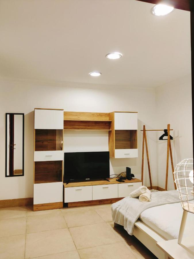 Apartment South Street 46 *